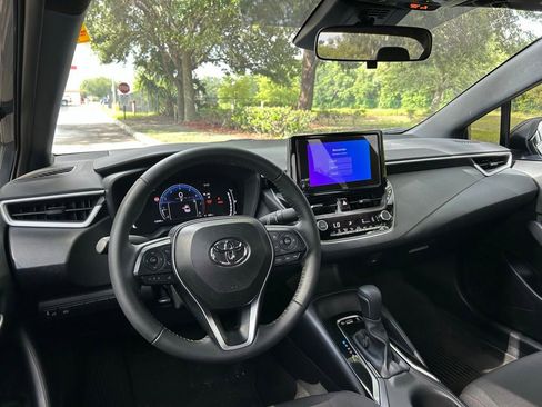 Used 2026 Toyota Corolla SE FWD image 13