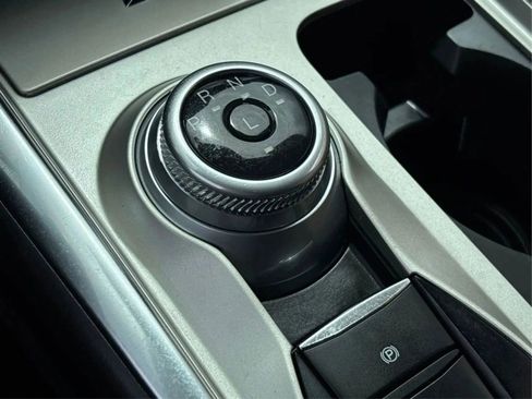 Used 2021 Ford Explorer Limited AWD/4WD image 47