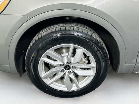 Used 2023 Audi Q5 2.0T Premium w/ Convenience Package image 31