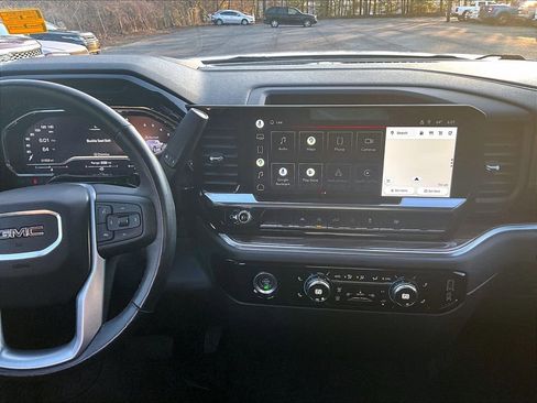 Certified 2022 GMC Sierra 1500 Elevation image 14