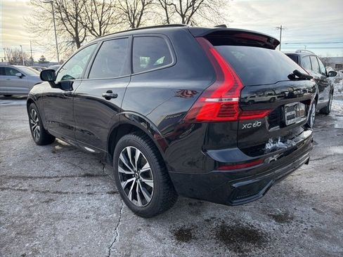 Used 2024 Volvo XC60 B5 Plus image 9