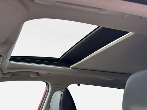 Used 2023 Nissan Rogue SV w/ SV Premium B Package image 19