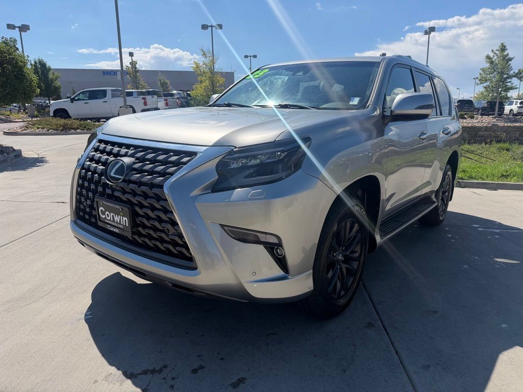 Used 2023 Lexus GX 460 Premium AWD/4WD image 3