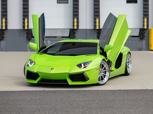 Used 2013 Lamborghini Aventador LP 700-4 AWD/4WD image 11