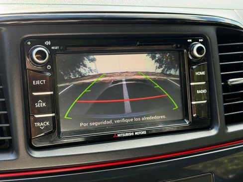 Used 2017 Mitsubishi Lancer ES FWD image 24