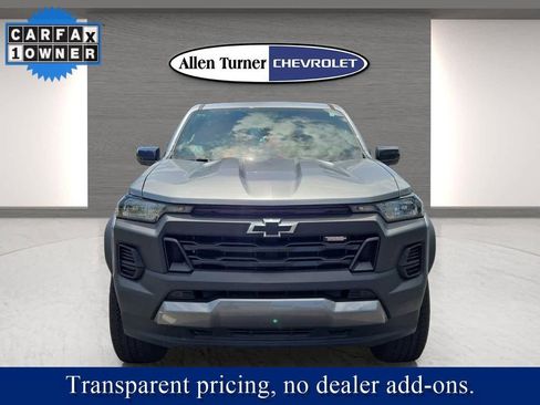 Used 2023 Chevrolet Colorado Trail Boss w/ Advanced Trailering Package AWD/4WD image 5