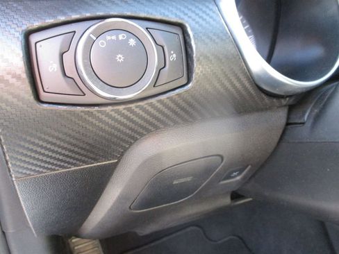 Used 2022 Ford Mustang Coupe image 15