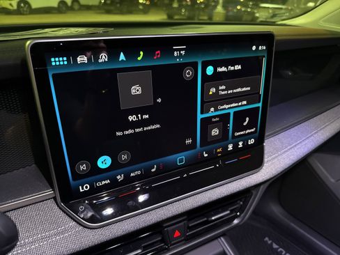 New 2025 Volkswagen Tiguan S FWD image 18