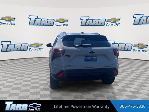New 2026 Chevrolet Trax RS w/ Sunroof Package FWD image 7