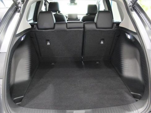 Used 2024 Honda HR-V EX-L image 19