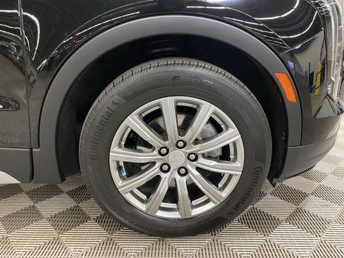 Used 2021 Cadillac XT4 Premium Luxury image 14