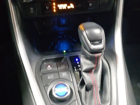 Certified 2022 Toyota RAV4 XSE w/ Premium Package image 30