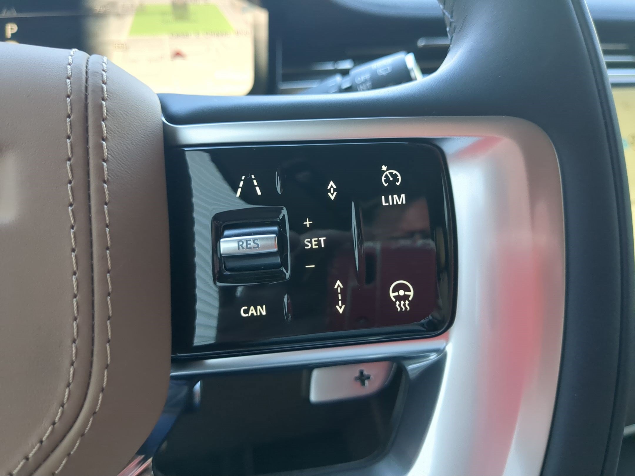 New 2027 Land Rover Range Rover SE AWD/4WD image 17