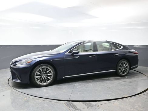 Used 2018 Lexus LS 500 AWD w/ Interior Upgrade Package image 11