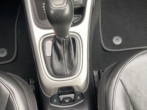 Used 2021 Jeep Compass Latitude image 18