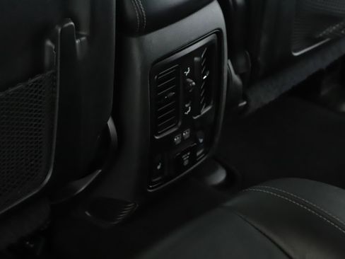 Used 2022 Dodge Durango GT AWD/4WD image 8