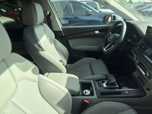 Used 2021 Audi Q5 e Prestige AWD/4WD image 4