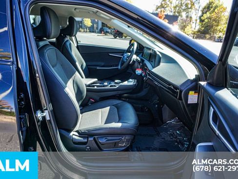 Used 2024 Kia EV6 Light image 23