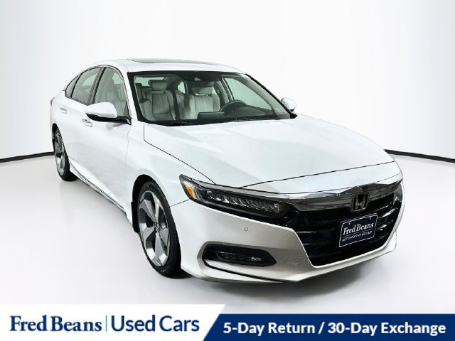 Used 2018 Honda Accord Touring image 1