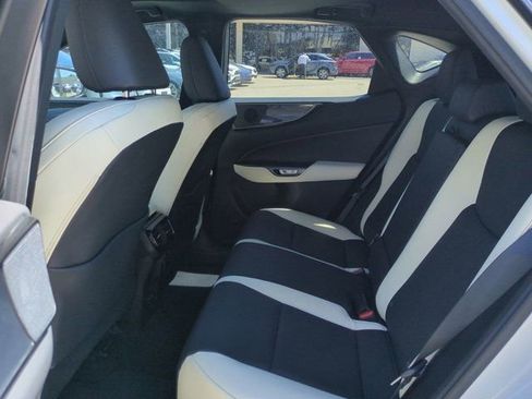 Used 2022 Lexus NX 350 AWD image 12