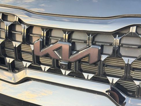 Used 2025 Kia Telluride SX Prestige X-Line AWD/4WD image 22