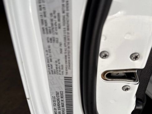 Used 2024 RAM 2500 Tradesman w/ Chrome Appearance Group image 47