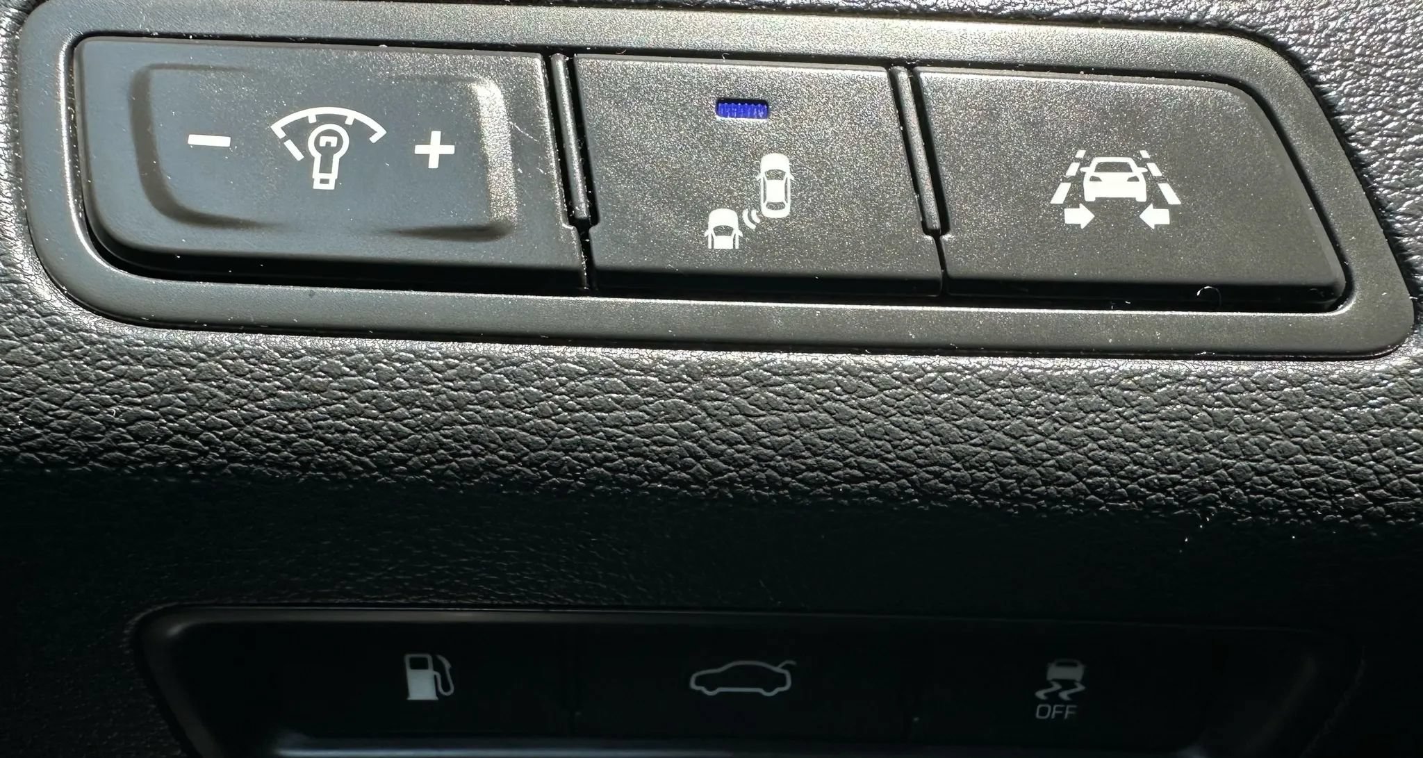 Used 2018 Hyundai Sonata Limited FWD image 23