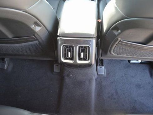 New 2026 Kia Sorento S w/ S Panoramic Sunroof Package image 39