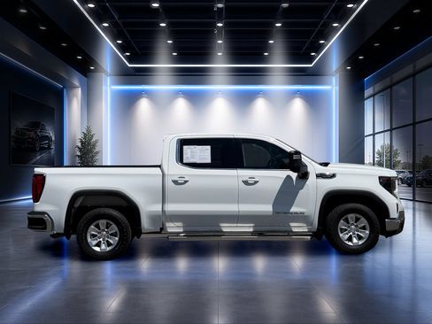 Used 2022 GMC Sierra 1500 SLE RWD image 3
