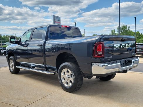 Used 2026 RAM 2500 Big Horn AWD/4WD image 3