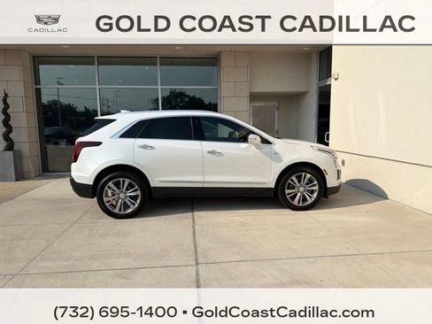 Used 2024 Cadillac XT5 Premium Luxury AWD/4WD image 4
