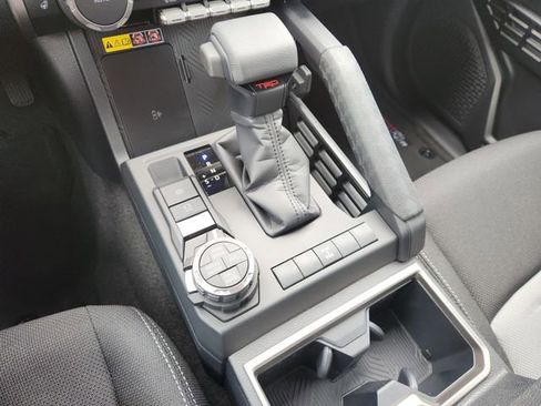 New 2026 Toyota 4Runner TRD Off-Road AWD/4WD image 19