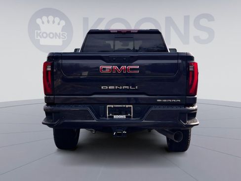 New 2026 GMC Sierra 2500 Denali w/ Denali Reserve Package image 5