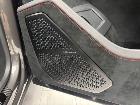 Used 2023 Lamborghini Urus Performante AWD/4WD image 97