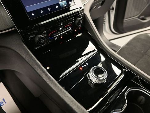 Used 2023 Jeep Grand Cherokee Altitude image 34