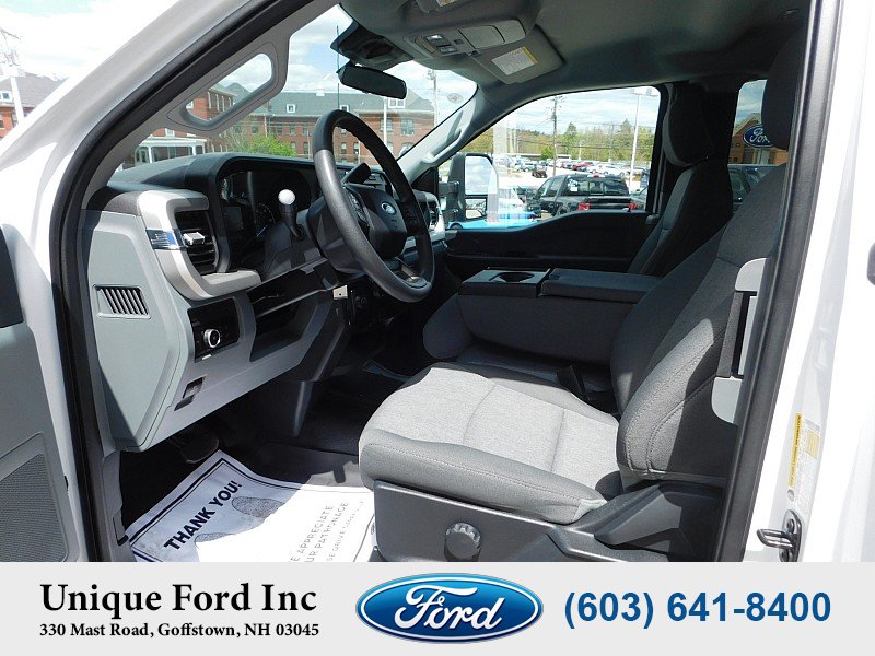 Used 2024 Ford F350 XL w/ XL Chrome Package RWD image 14