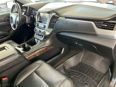 Used 2019 Chevrolet Tahoe LT w/ Luxury Package image 26