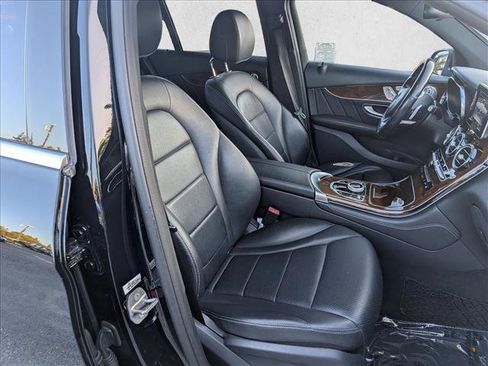 Used 2018 Mercedes-Benz GLC 350e 4MATIC image 21
