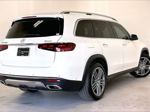 Used 2026 Mercedes-Benz GLS 450 4MATIC image 12
