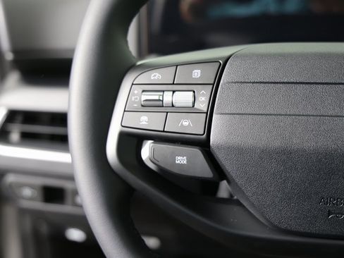 Used 2025 Kia K4 EX image 12