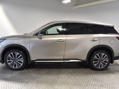 Certified 2026 INFINITI QX60 Luxe w/ Family Package