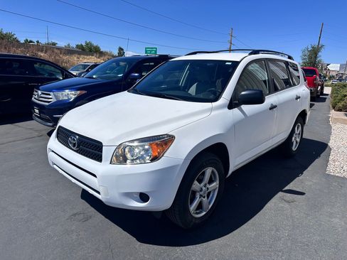 Used 2008 Toyota RAV4 4WD image 2