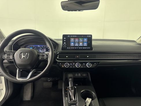 Certified 2024 Honda Civic Touring image 26