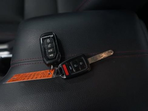 Used 2017 Honda Accord Sport Special Edition image 20