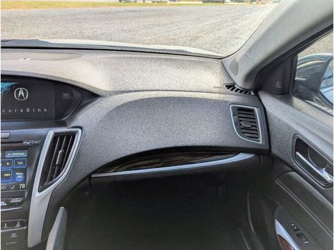 Used 2017 Acura TLX V6 w/ Technology Package image 27