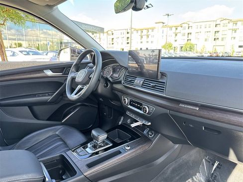 Used 2021 Audi Q5 2.0T Premium w/ Convenience Package image 25