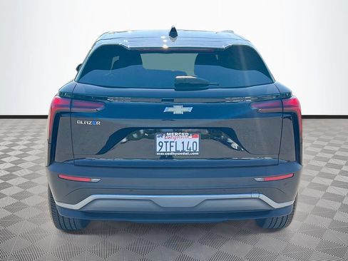 Used 2025 Chevrolet Blazer EV LT FWD image 6
