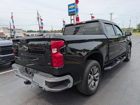 Used 2023 Chevrolet Silverado 1500 LT AWD/4WD image 5