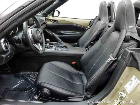 Used 2023 MAZDA MX-5 Miata Grand Touring RWD image 14