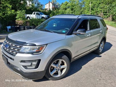 Used 2017 Ford Explorer XLT w/ Equipment Group 202A